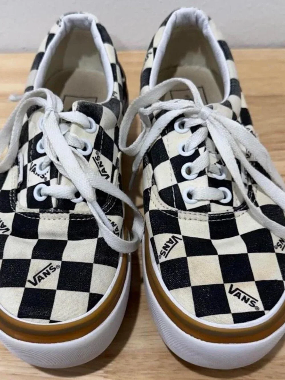 VANS Era Stacked Checkerboard Platform Sneakers 🖤🤍